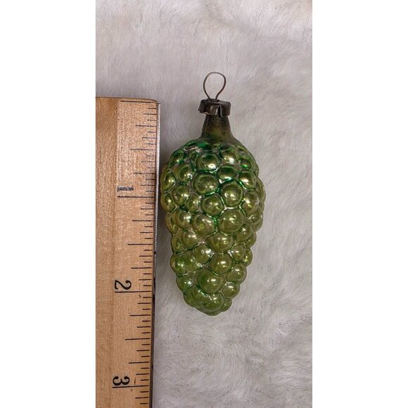 Antique Figural German Glass Miniature Green Grape Cluster Christmas Ornament - Picture 4 of 4